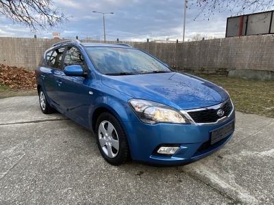 KIA CEE'D SW 1.4i EX (kombi) FIFA WORLD CUP (Euro5)